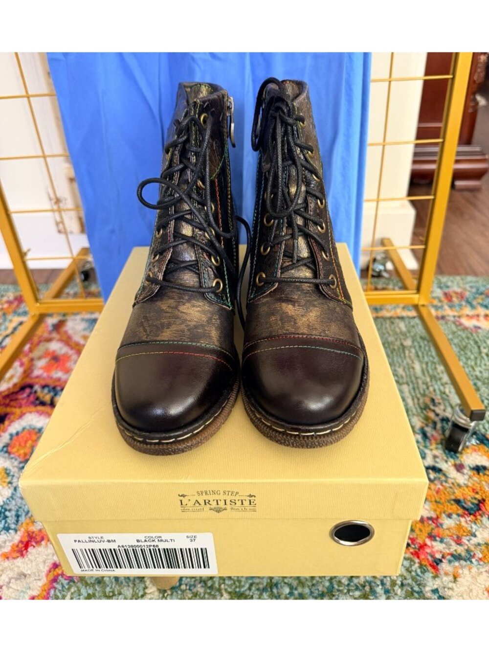 NWT L'Artiste by Spring Step Fallinluv Lace-Up Boots Black Multi Floral Embossed - Picture 4 of 7